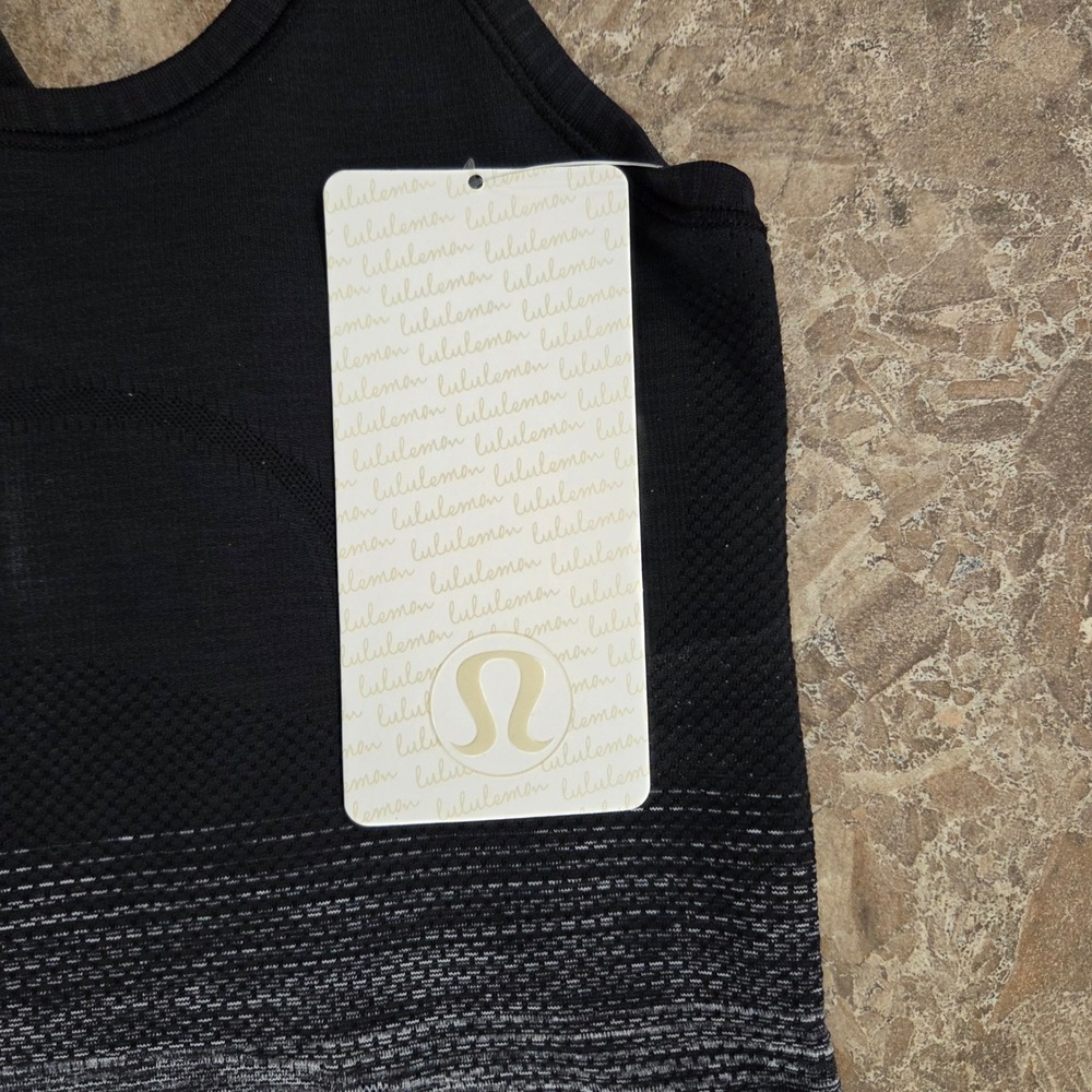 NWT Lululemon Swiftly Tech Racerback Tank Top Black White Ombre Space Dye Size 4 - Picture 2 of 7